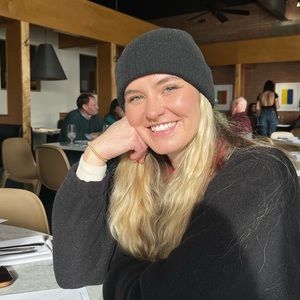 Meet your Posher, Tayler